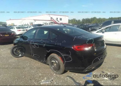 2015 Chrysler 200 S z USA, uszkodzony, nr VIN 1C3CCCBB6FN733058